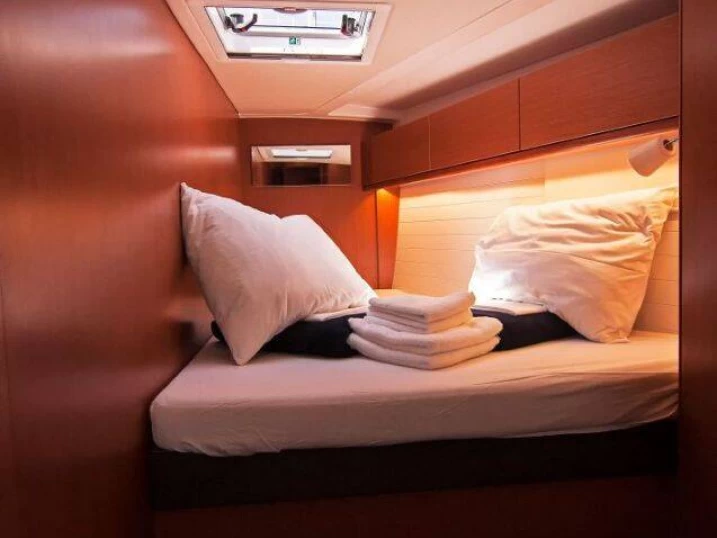 Louez un Bavaria Cruiser 51 à Split