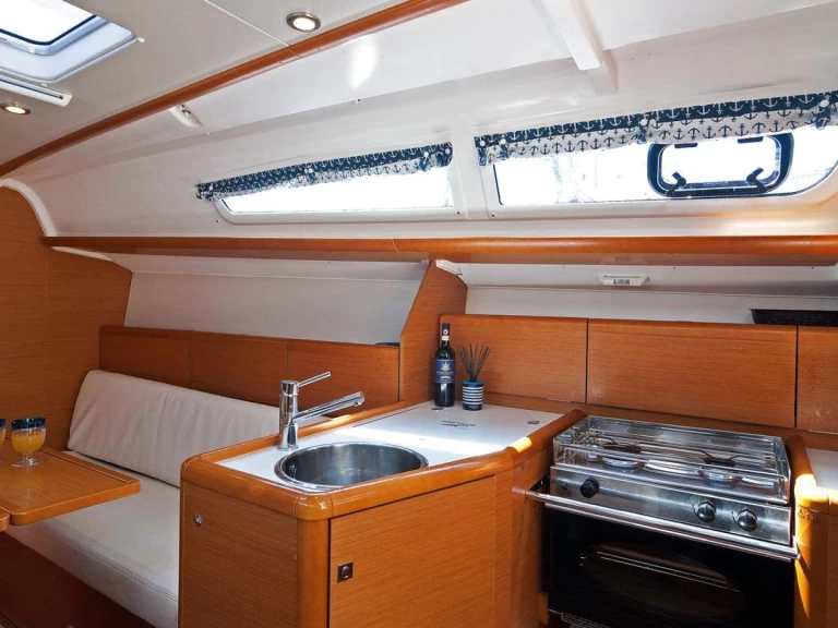 Location Voilier à Split - Jeanneau Sun Odyssey 33i