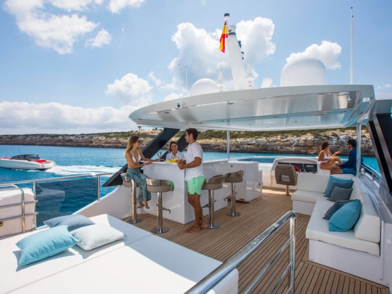 Location à Ibiza (Ville) - Vanquish VQ 82 sur SamBoat