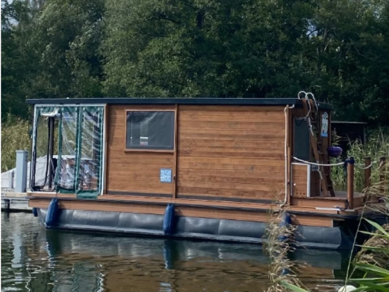 Location bateau Floss D7 à Priepert sur Samboat