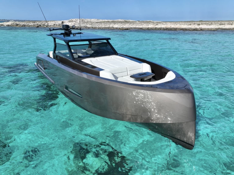 Location Bateau à moteur à Ibiza (Ville) - Vanquish VQ45 T Top