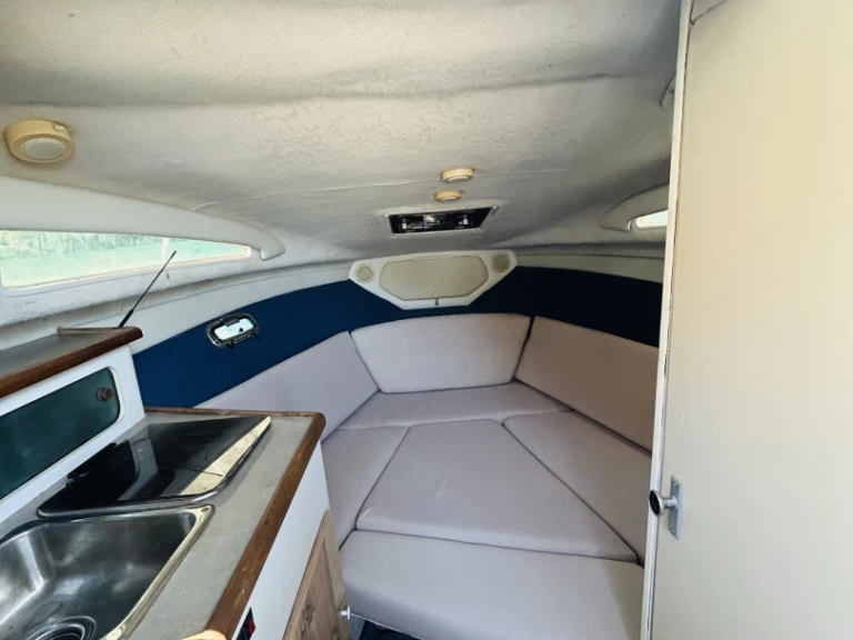 Louer Bateau à moteur avec ou sans skipper Bayliner à Zakynthos