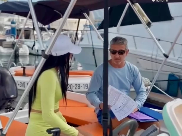 Bateau à moteur à louer à Adeje au meilleur prix