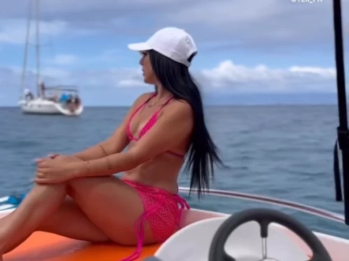 Location Bateau à moteur Mareti avec permis