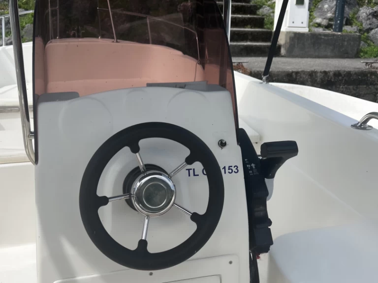 Location Bateau à moteur Safter avec permis