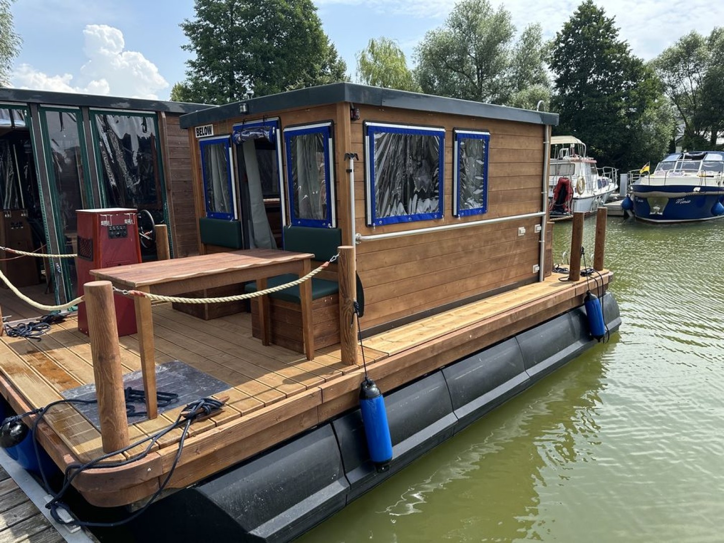Floss D3-N compact eco solar houseboat charter in Priepert, Germany