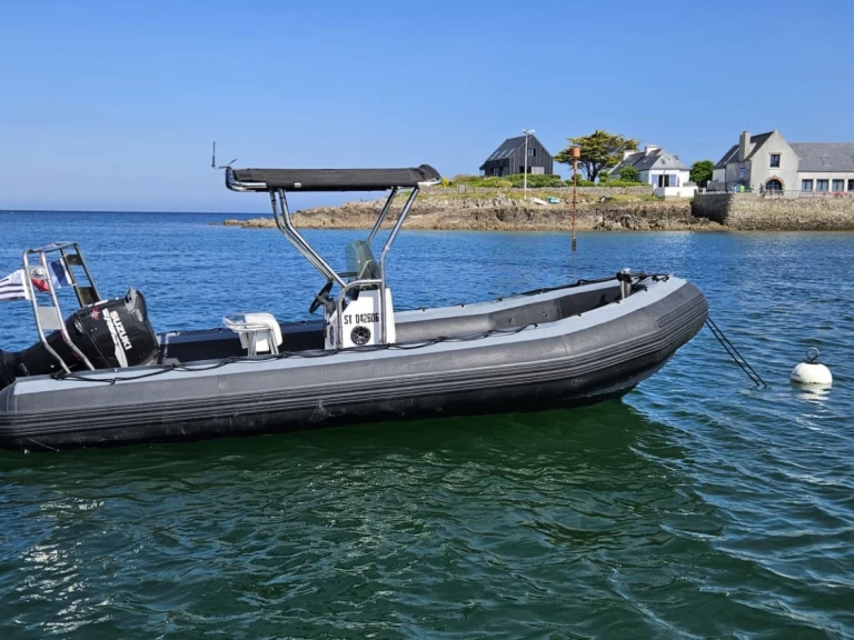 Location Semi-rigide Sillinger avec permis