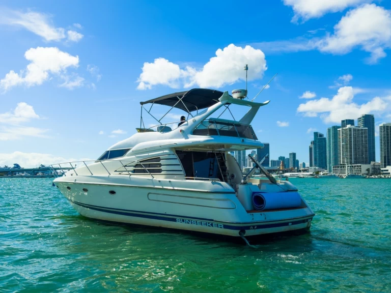 Location bateau Sunseeker Manhattan 50 à Miami sur Samboat