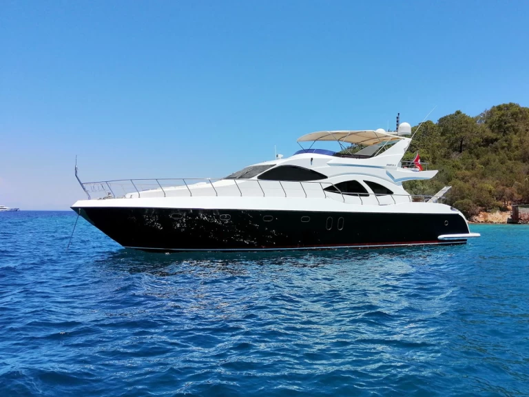 Location bateau Azimuth Azimut luxury  à Beşiktaş sur Samboat