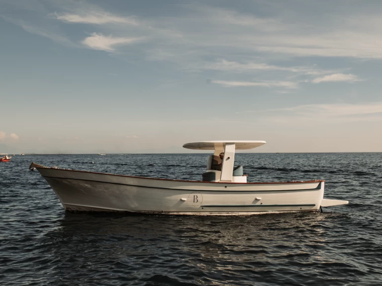 Gozzo FPJ FPT-F4AE0686*Q a louer à Amalfi