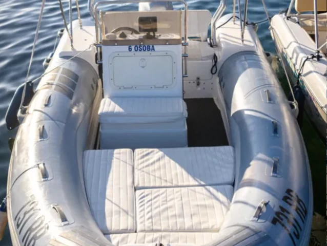 Location bateau Hyères pas cher BSC 53