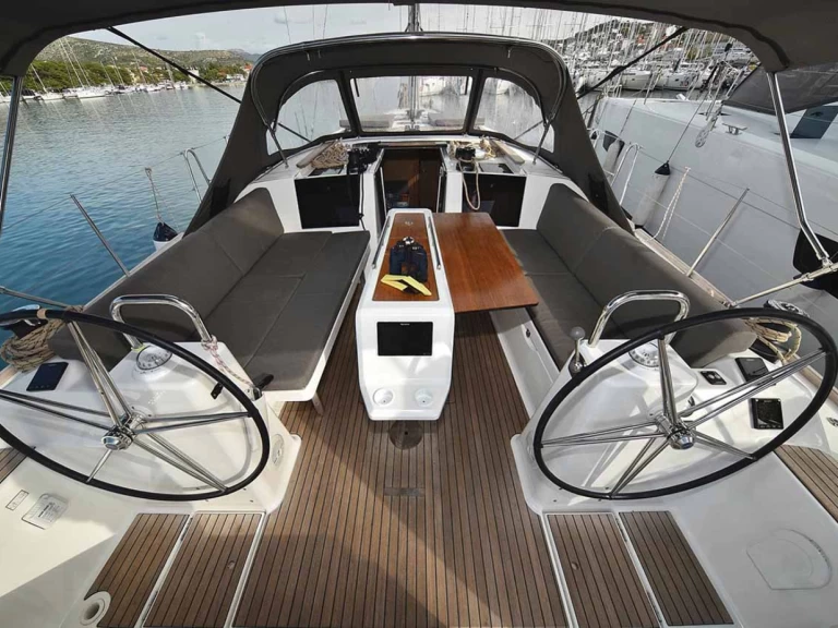 Dufour Dufour 460 Grand Large a louer à Pula