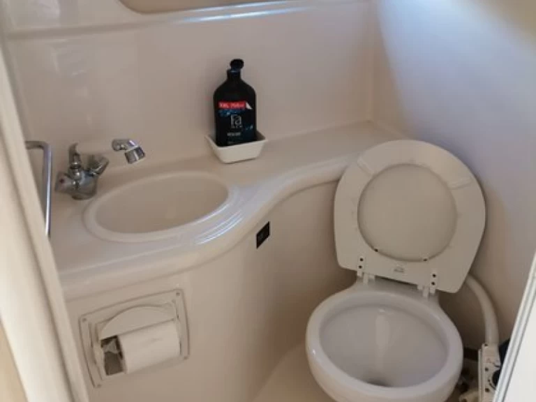 Location bateau Parga pas cher Monterey 295 Sport Yacht