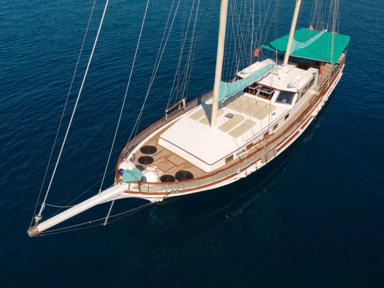 Location bateau Krilo pas cher Agora