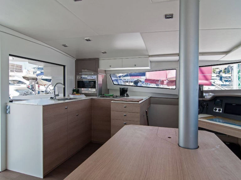 Location bateau Bali Bali 4.5 à Split sur Samboat