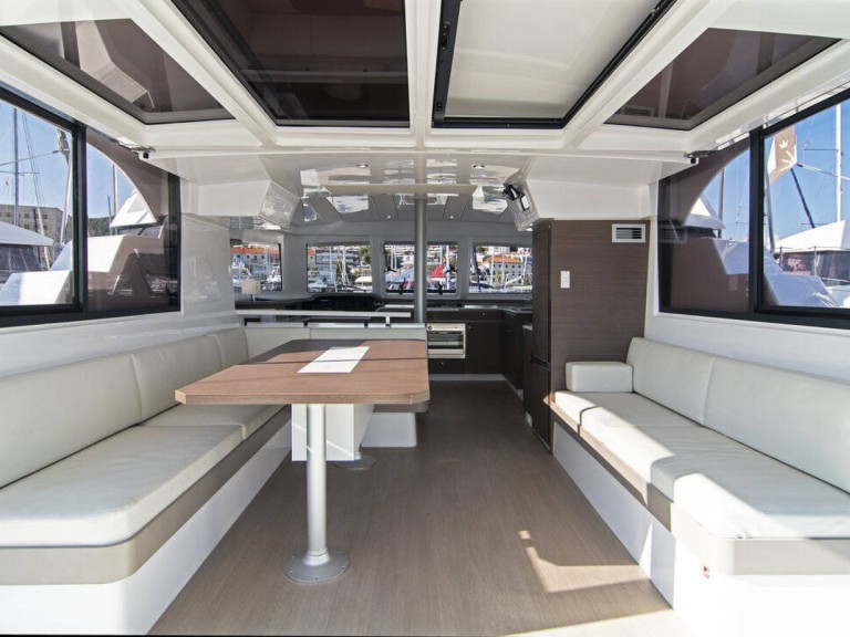Location bateau Split pas cher Bali Catspace Voile