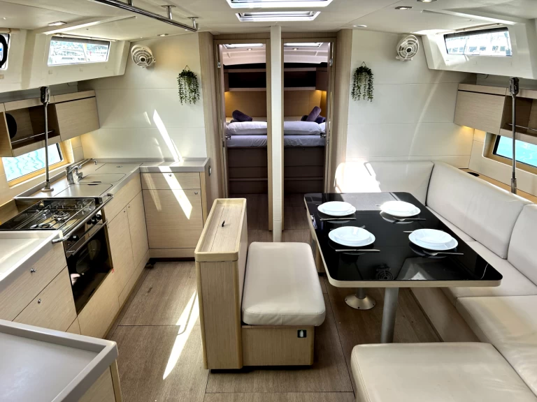 Location bateau Gouviá pas cher Oceanis 46.1