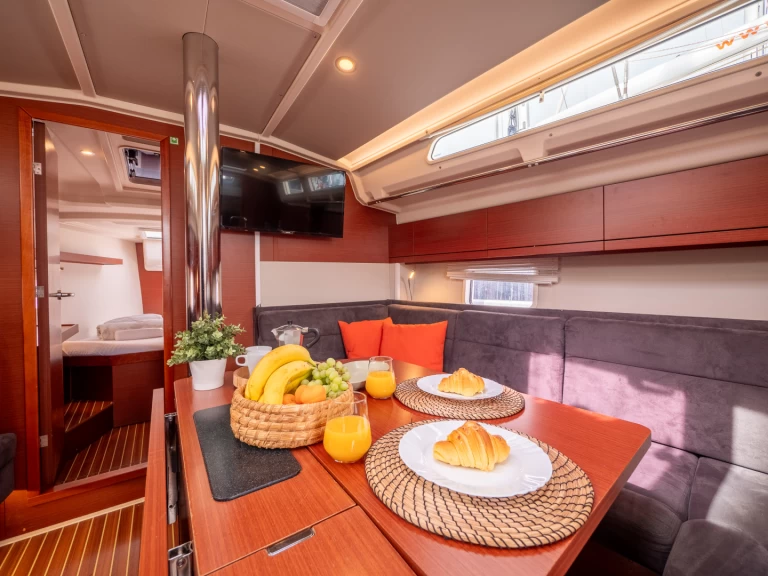 Hanse Hanse 418 a louer à Split