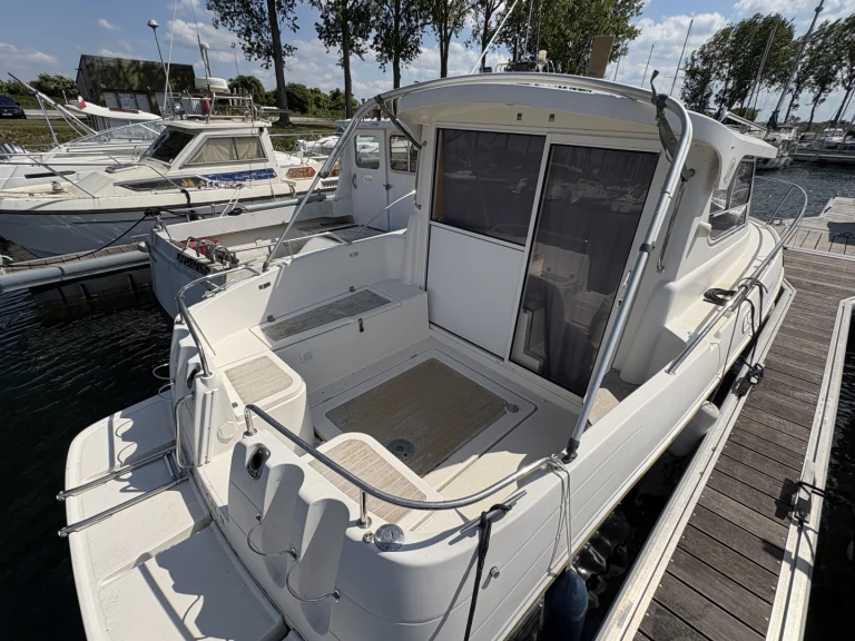 Location bateau Quicksilver Quicksilver 700 Week-End à Ouistreham sur Samboat