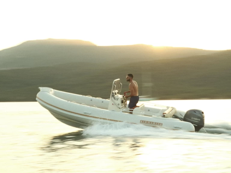 Location à Porto Rotondo - Ribmarine 585 sur SamBoat