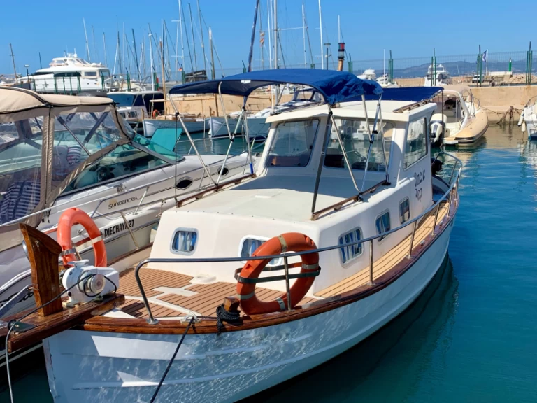 Location Bateau à moteur à Palma de Majorque - Menorquin-Yachts Conquisrtador 43