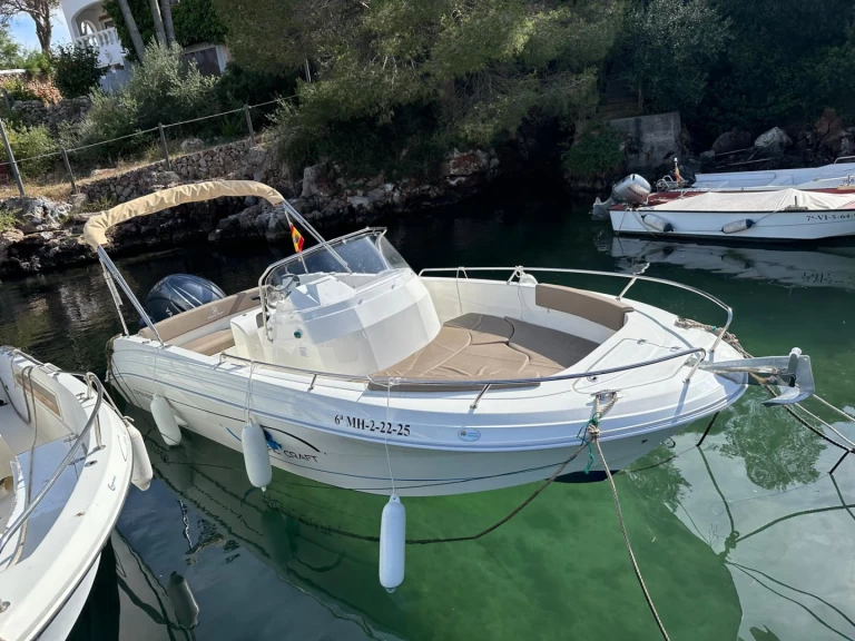 Location Bateau à moteur Pacific Craft avec permis