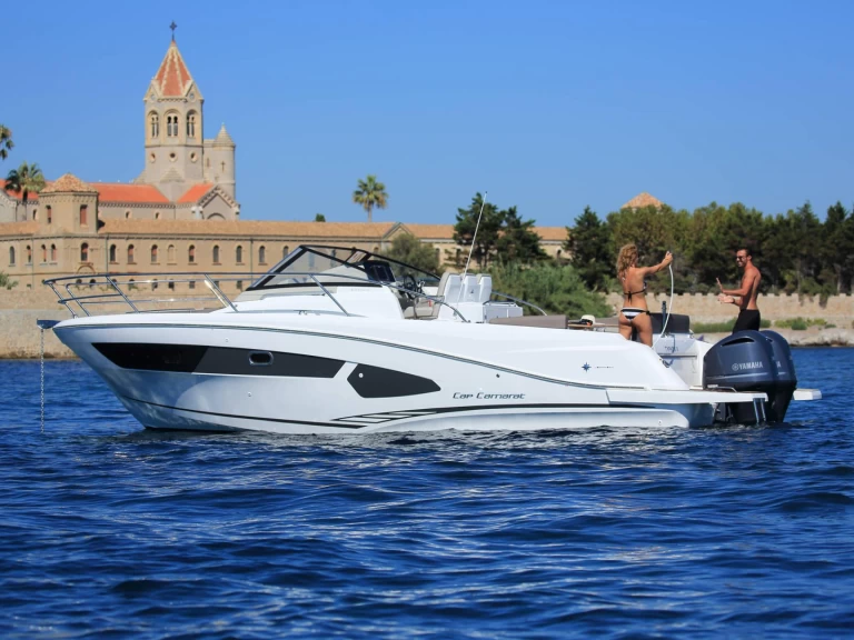 Location Bateau à moteur Jeanneau avec permis