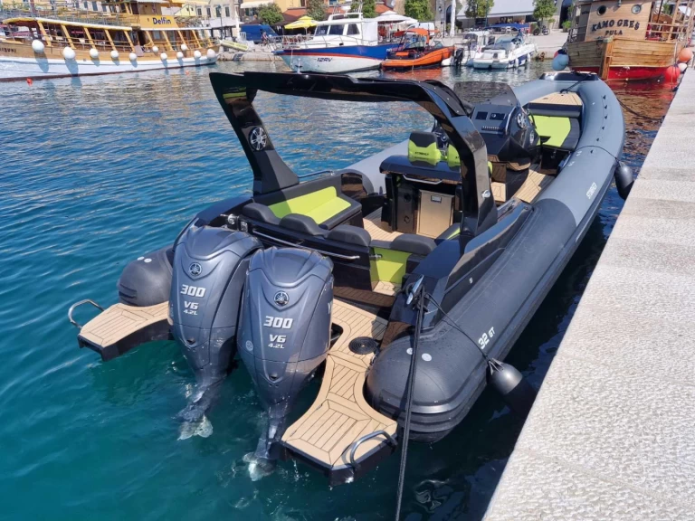 Location bateau Rovinj pas cher 32 GT
