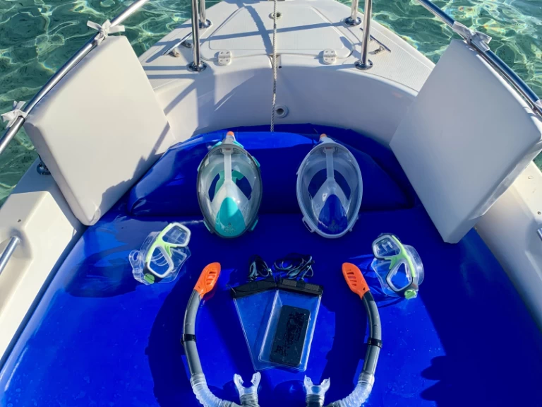 Louez un Aypol Tekne Aypol 450 à Mandelieu-la-Napoule