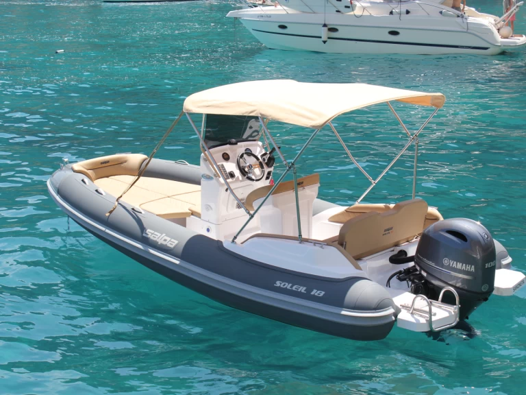 Location bateau Can Picafort pas cher Salpa Soleil 18