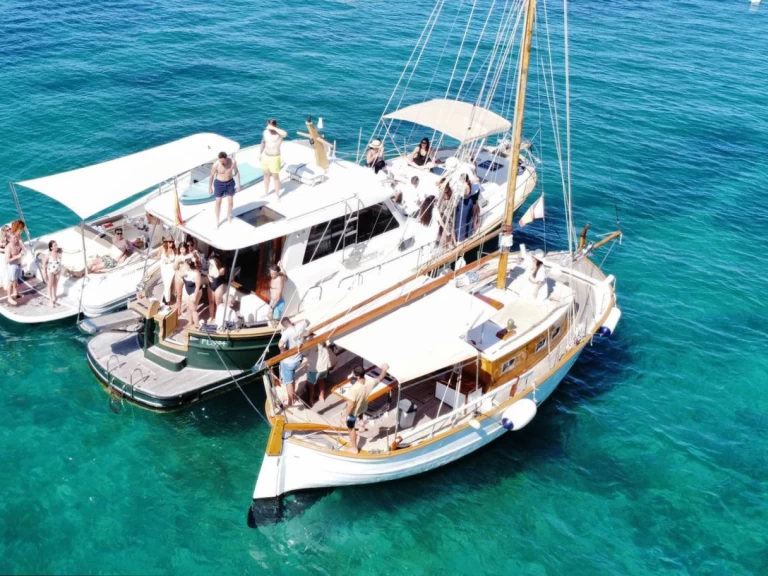 Benassar Llaut a louer à Palma de Majorque