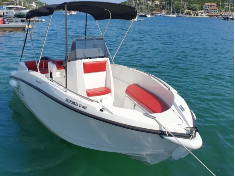 Location bateau Órmos Sívota pas cher 165cc