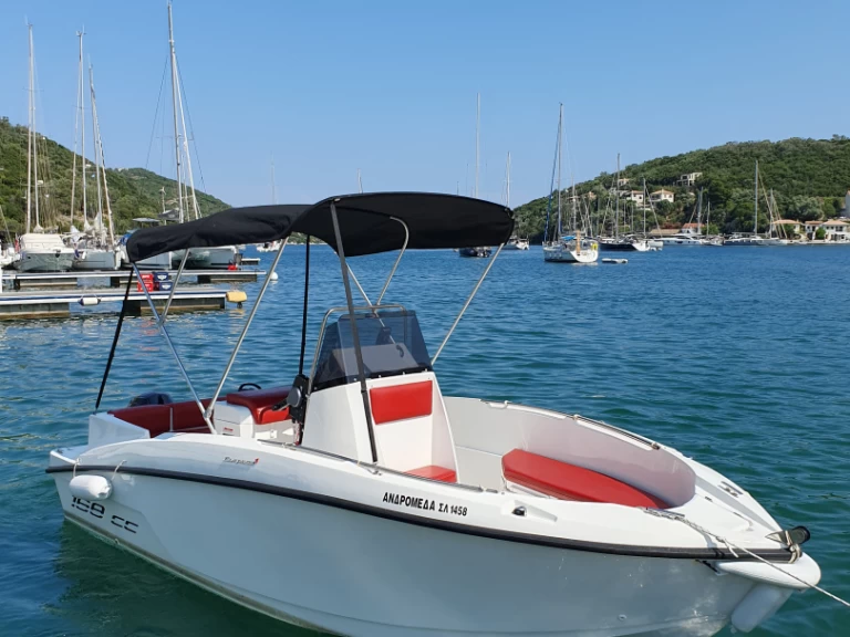 Location Bateau à moteur à Órmos Sívota - Compass 165cc