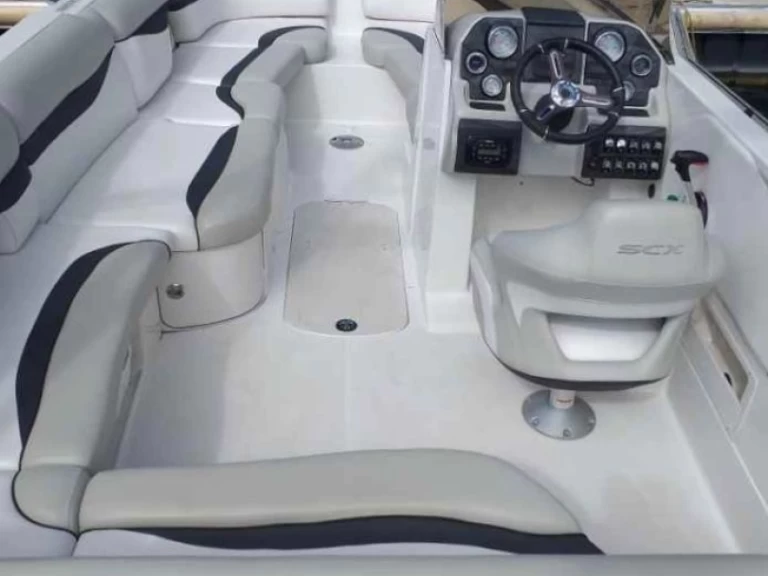 Location bateau Starcraft STARCRAFT 171 à Aix-les-Bains sur Samboat