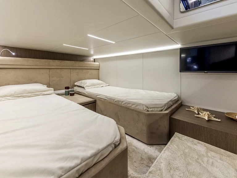 Location Bateau à moteur à Ibiza (Ville) - LE MANS 45 14m