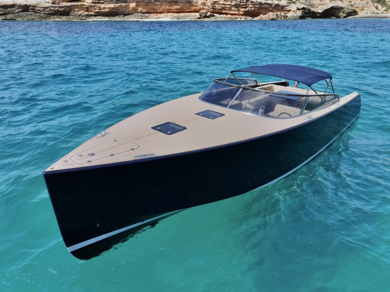 Louer Bateau à moteur avec ou sans skipper Van-Dutch à Ibiza (Ville)