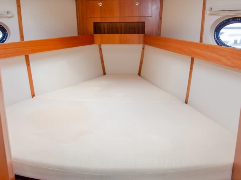 Location bateau Elan Elan 434 à Isole Tremiti sur Samboat