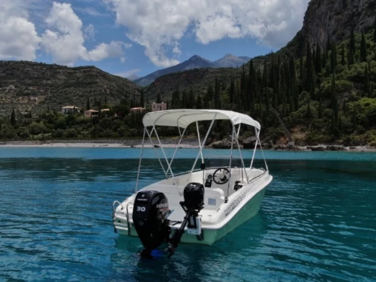 Assos 510 a louer à Kardamyli