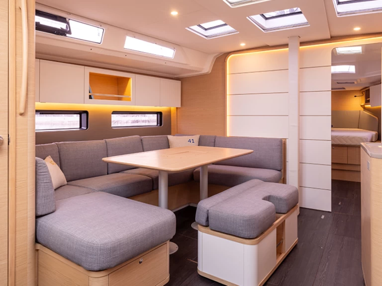 Louez un Dufour Dufour 41 à Palerme