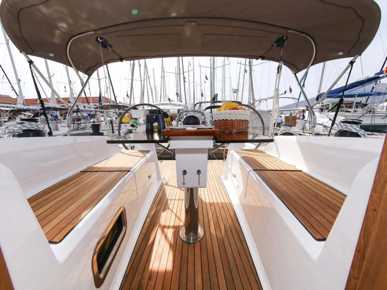 Louer Voilier avec ou sans skipper Bavaria à Pula
