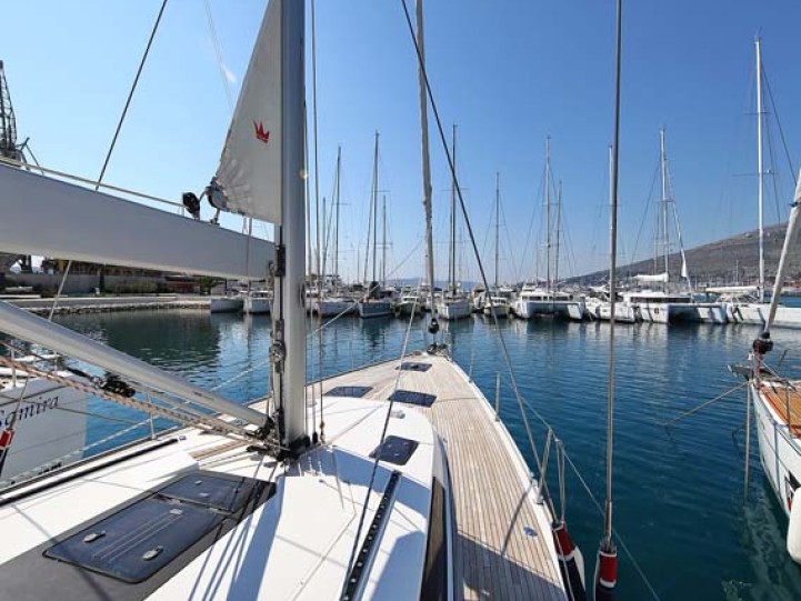 Location à Murter-Kornati - Bavaria Cruiser 56 sur SamBoat
