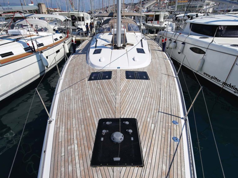 Louez un Bavaria Cruiser 56 à Murter-Kornati