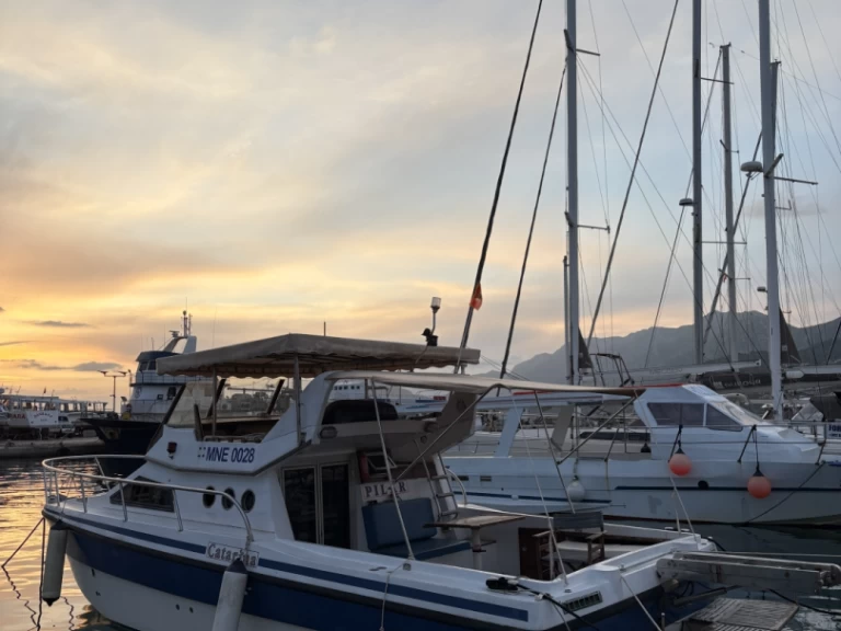 Location bateau Rio Rio 1000 Fly à Bar sur Samboat