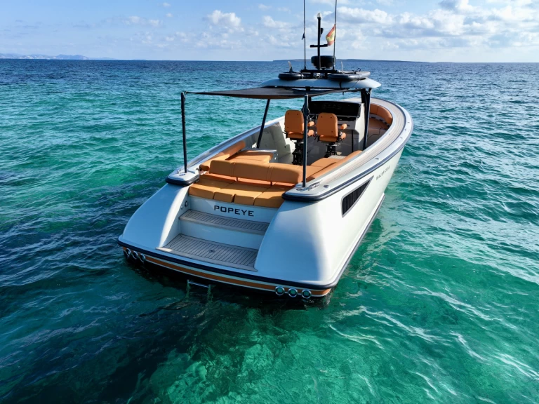 Bateau à moteur à louer à Ibiza (Ville) au meilleur prix