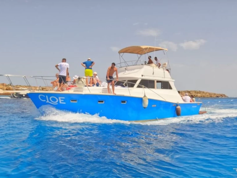Louer Bateau à moteur avec ou sans skipper Viking à Trapani