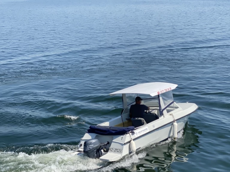Location à Waren (Müritz) - Tagescharter Lotus sur SamBoat