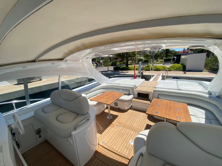 Location à Ibiza (Ville) - Pershing Pershing 54 sur SamBoat