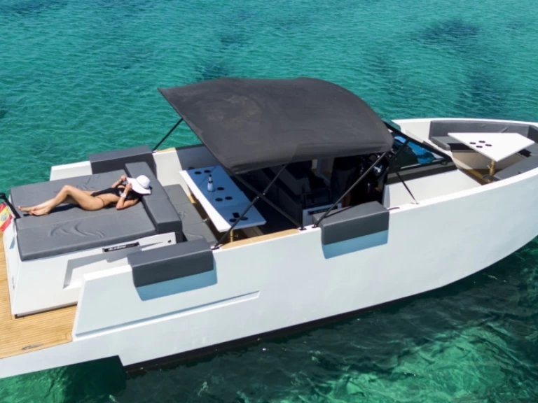 Louez un De Antonio 33 SEEA ONE à Ibiza (Ville)