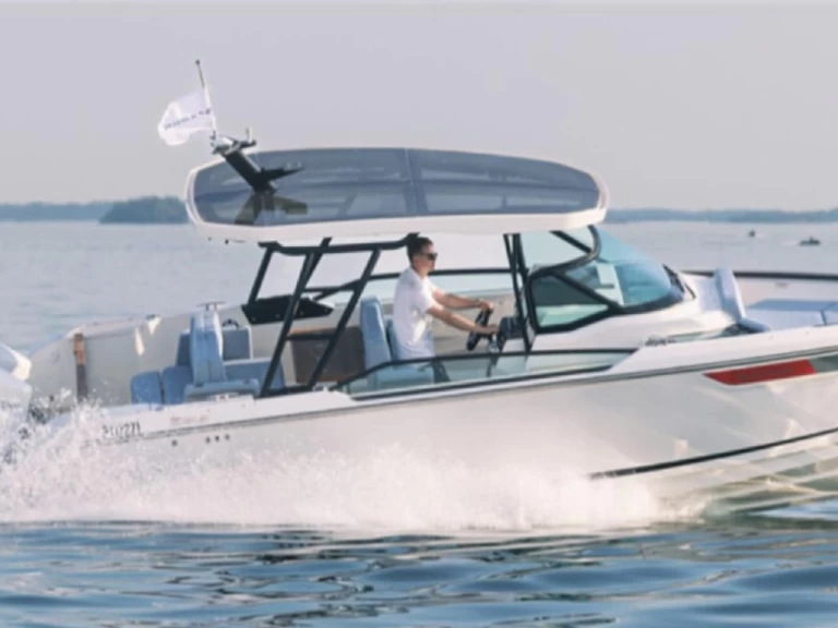 Bateau à moteur à louer à Ibiza (Ville) au meilleur prix