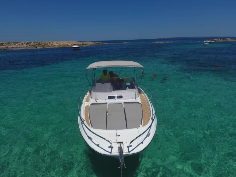 Location à Ibiza (Ville) - Jeanneau  9.0 WA sur SamBoat